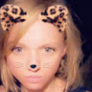 Meet your Posher, Tabitha